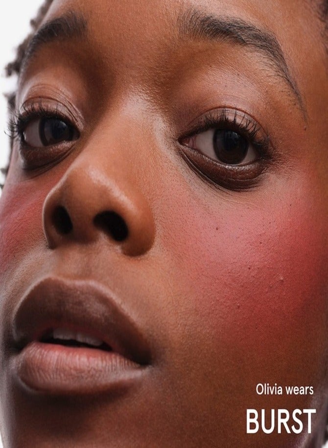 Glossier Cloud Paint Plush Blush 6g – Burst - bright red Creamy Gel Blush with Soft-Focus Finish - Image 5